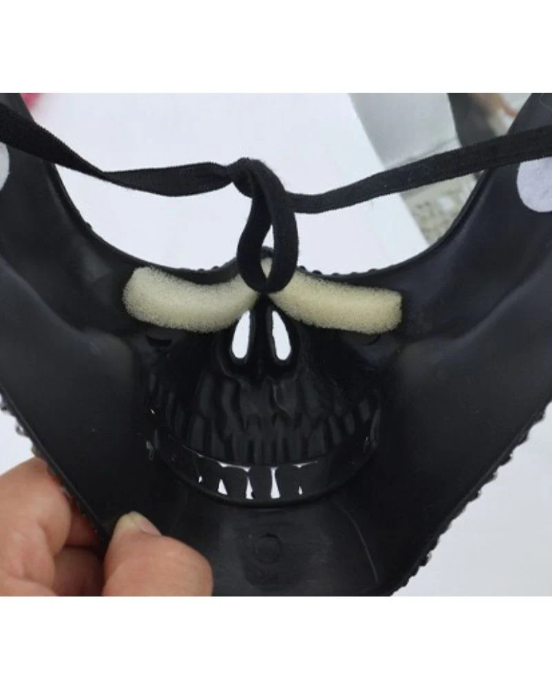Cyberpunk Studded Diamond Horror Skull Mask - Image 9