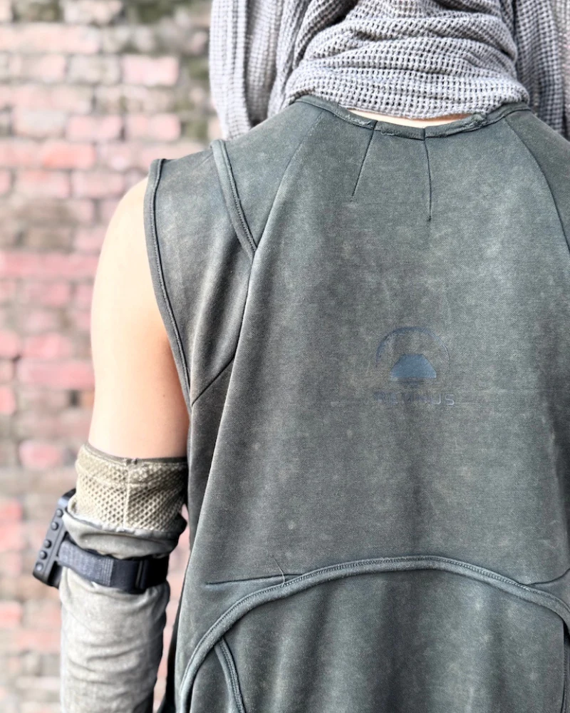 Dune Wasteland Deconstructed Splicing Sleeveless T-Shirt - Image 8