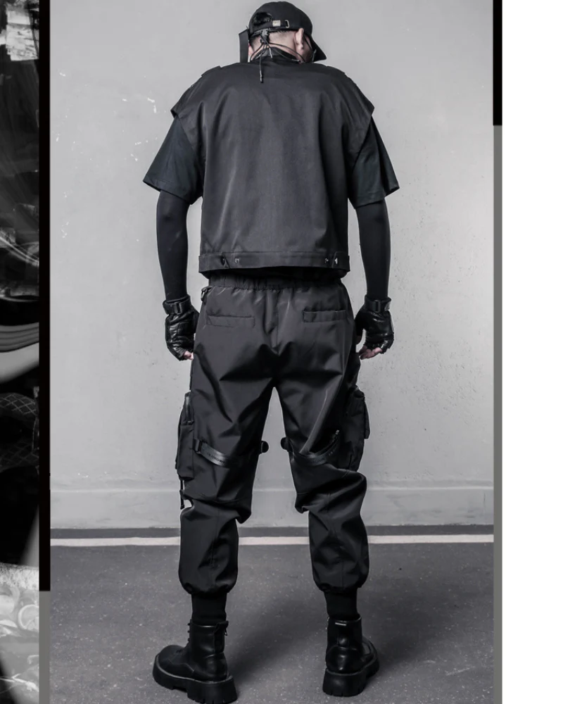 Functional Hardcore Loose Cargo Vest - Image 6