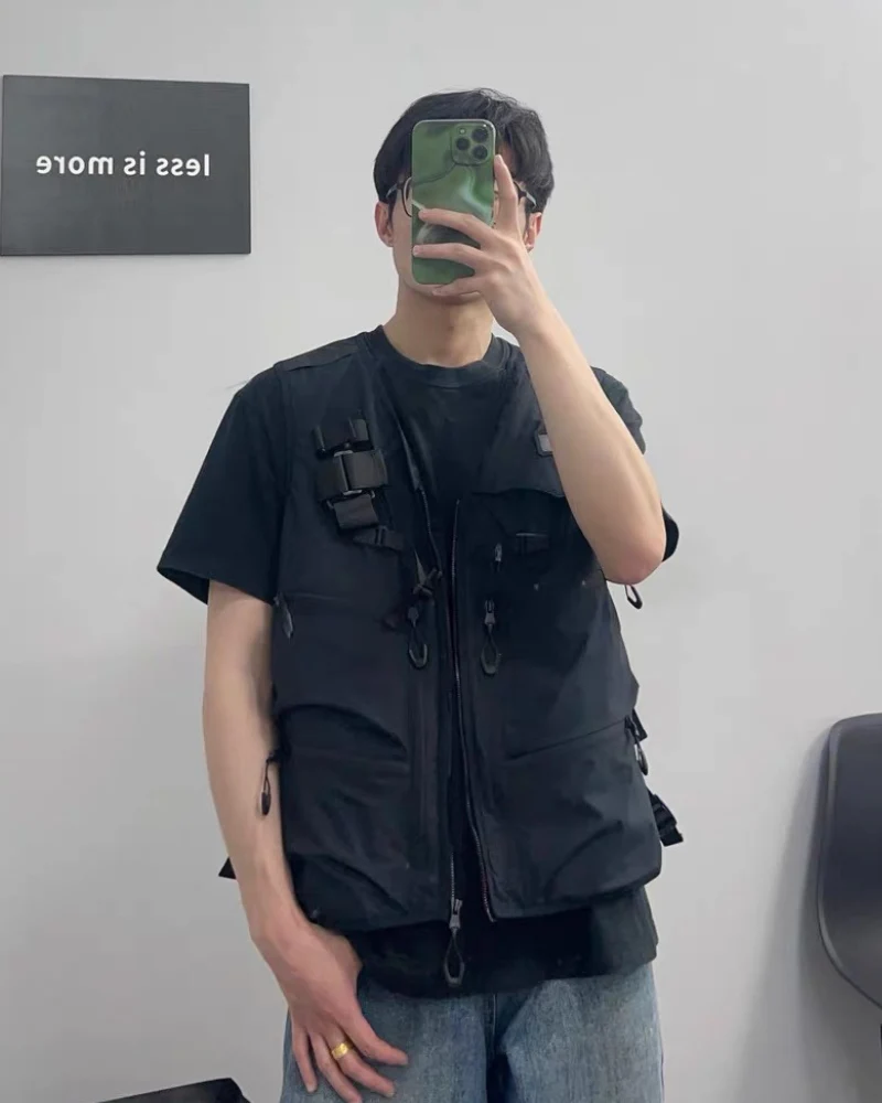 Functional Multi-pocket Men's Outdoor Tactical Vest - Image 5