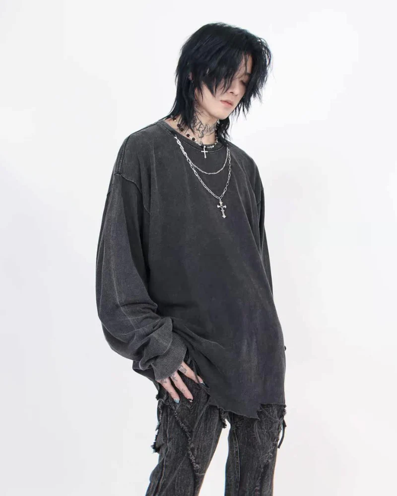 High Street Distressed Raw-Hem Long-Sleeve T-Shirt - Image 3