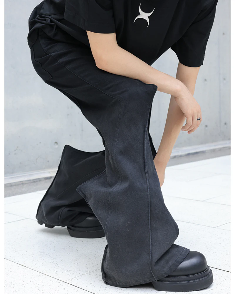 High Street Opium Style 3D-Structured Spiked Flare Pants - Image 9