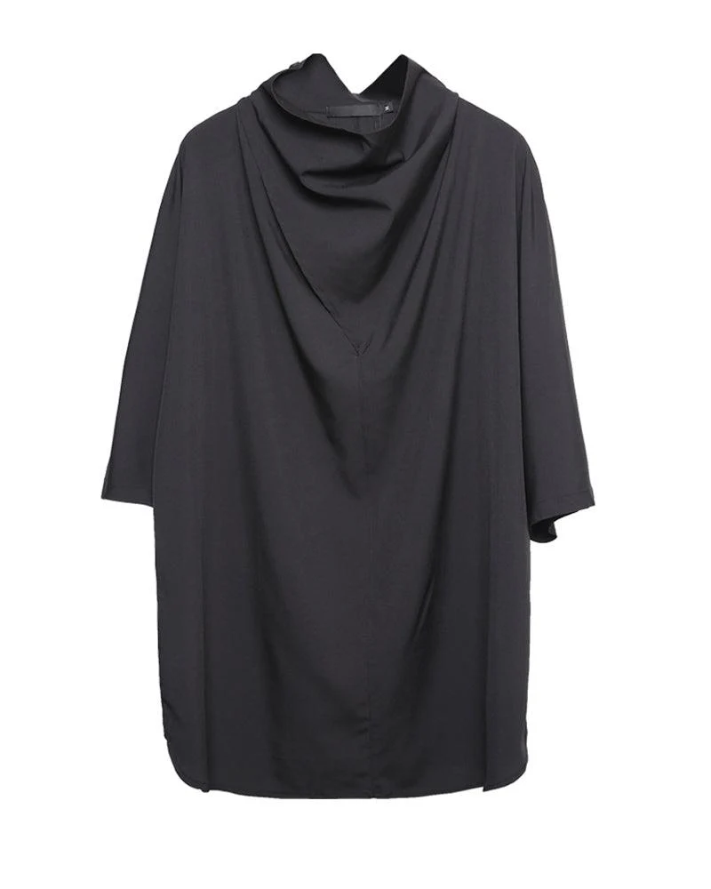 Modern Japanese Techwear Loose Bat T-Shirt - Image 3
