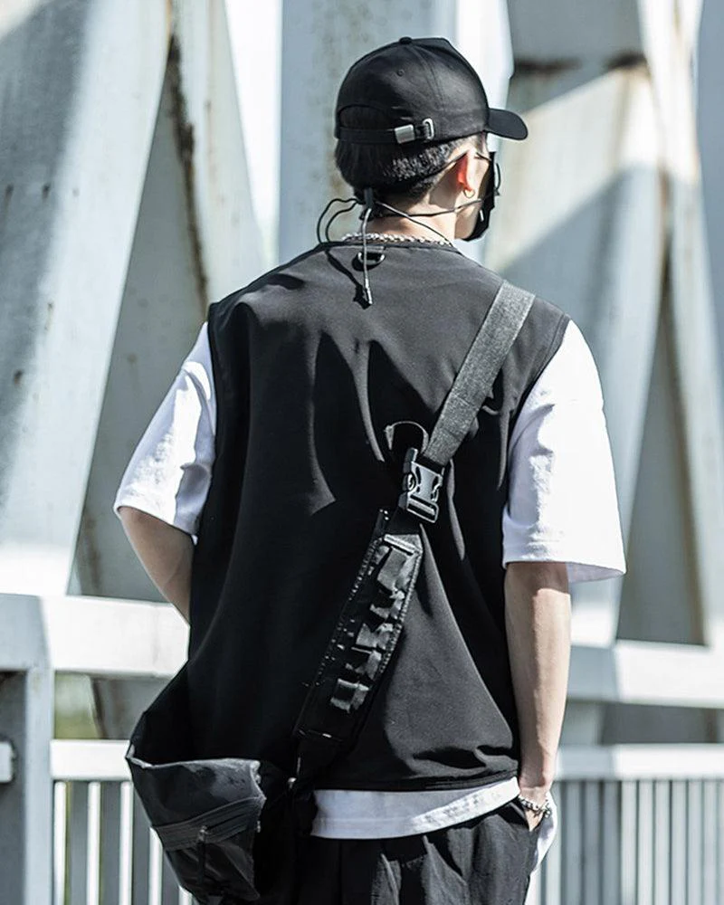 Outdoor Black Sleeveless Cargo Vest - Image 7