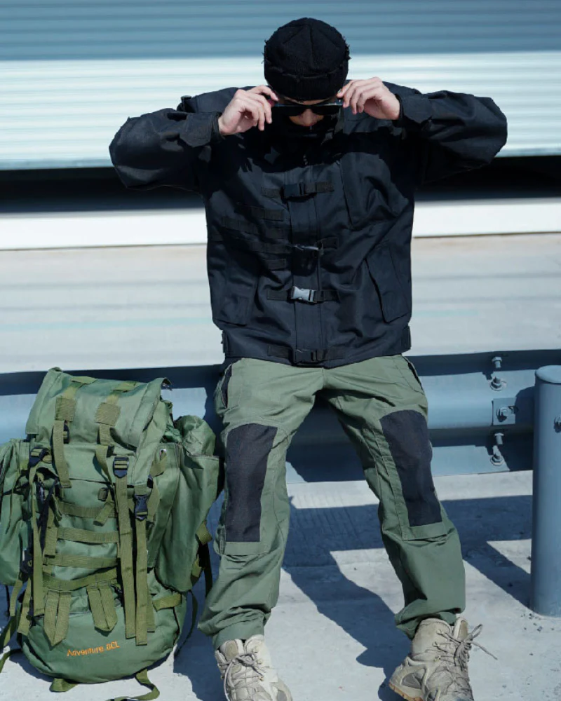 Outdoor Functional Stand Up Collar Tactical Jacket - Image 5