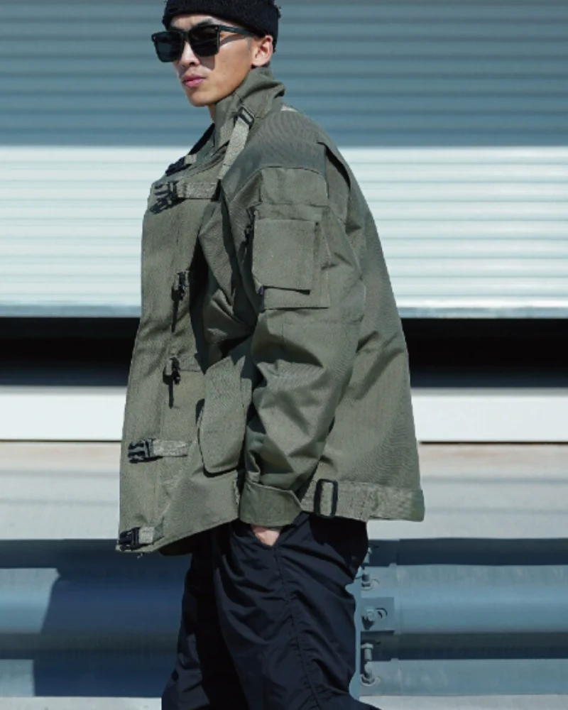 Outdoor Functional Stand Up Collar Tactical Jacket - Image 9