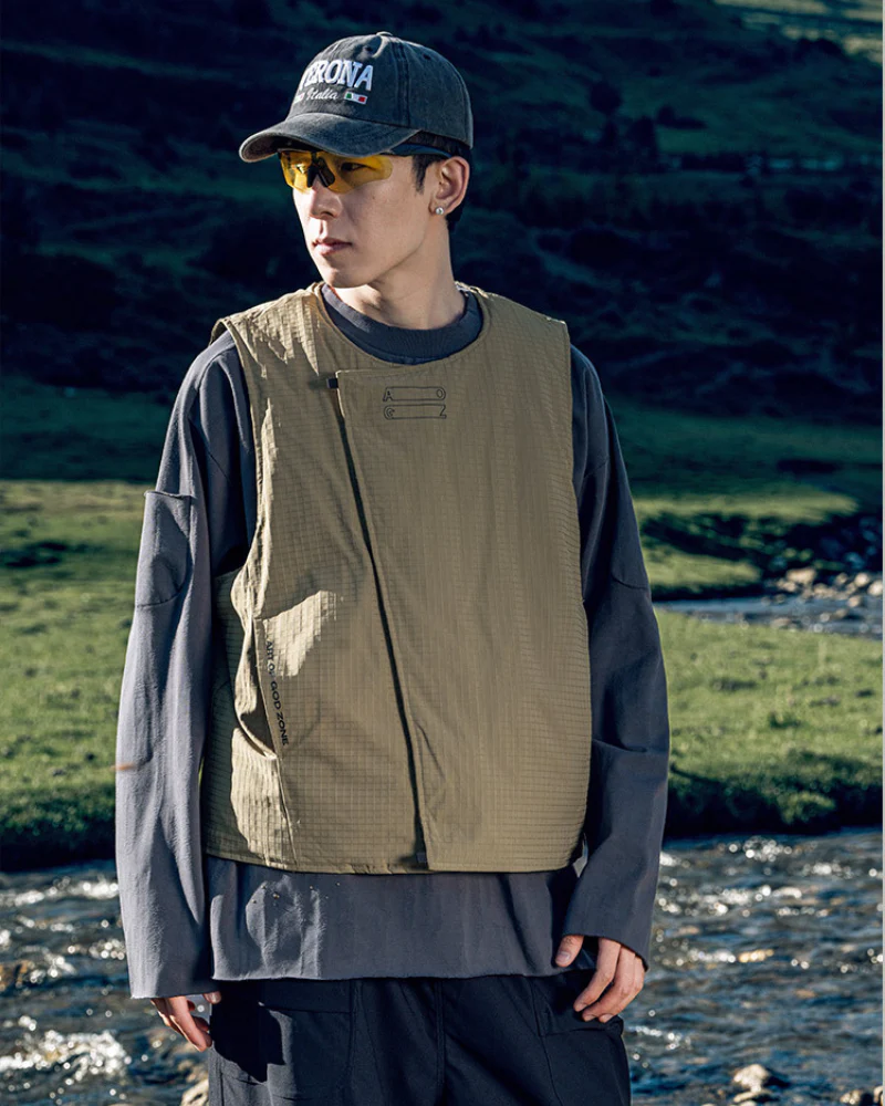 Outdoor Lightweight Unisex Winter Puffer Vest - Image 11