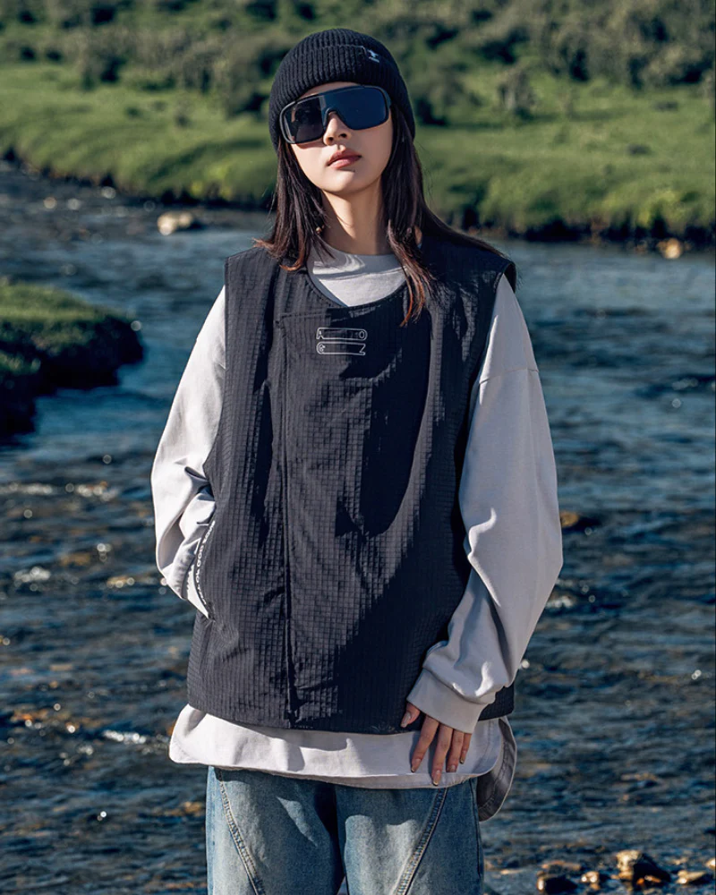 Outdoor Lightweight Unisex Winter Puffer Vest - Image 3