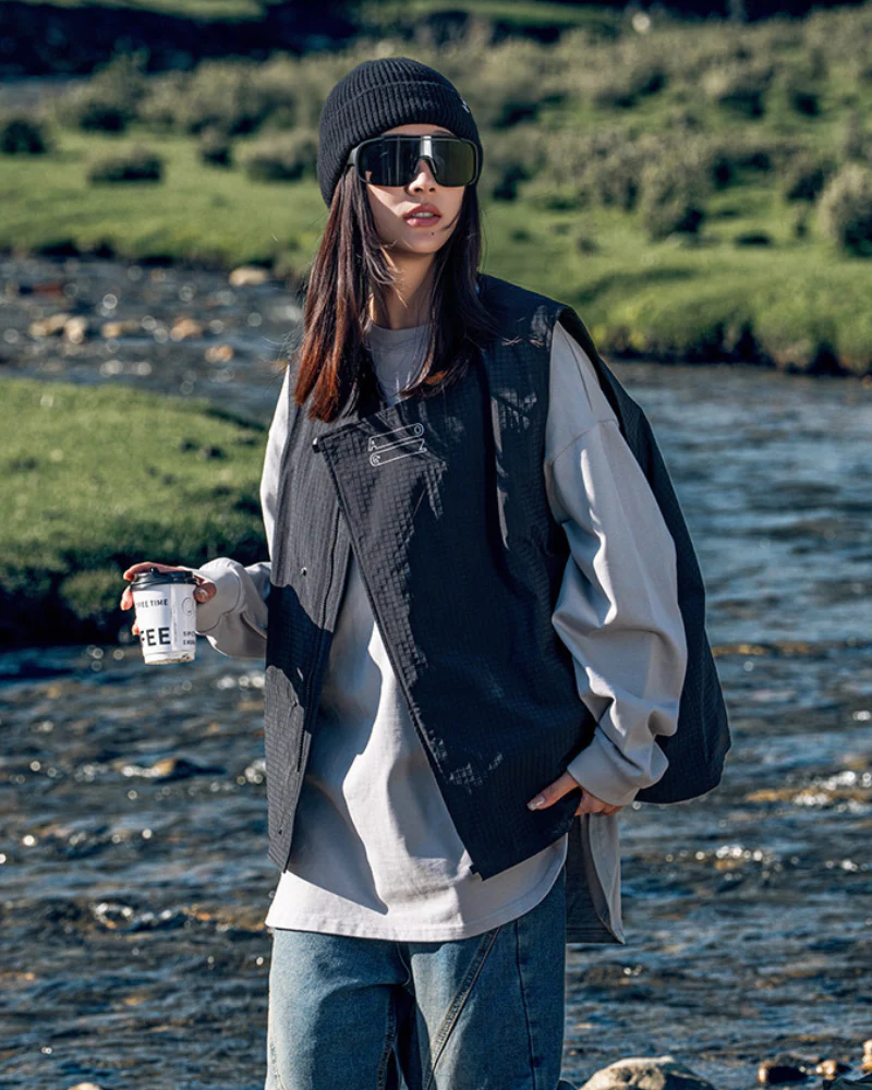 Outdoor Lightweight Unisex Winter Puffer Vest - Image 4
