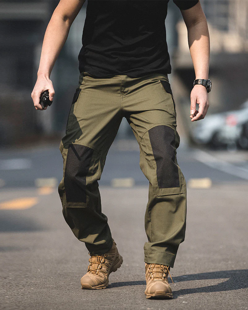 Outdoor Waterproof Camo Cargo Pants - Image 5