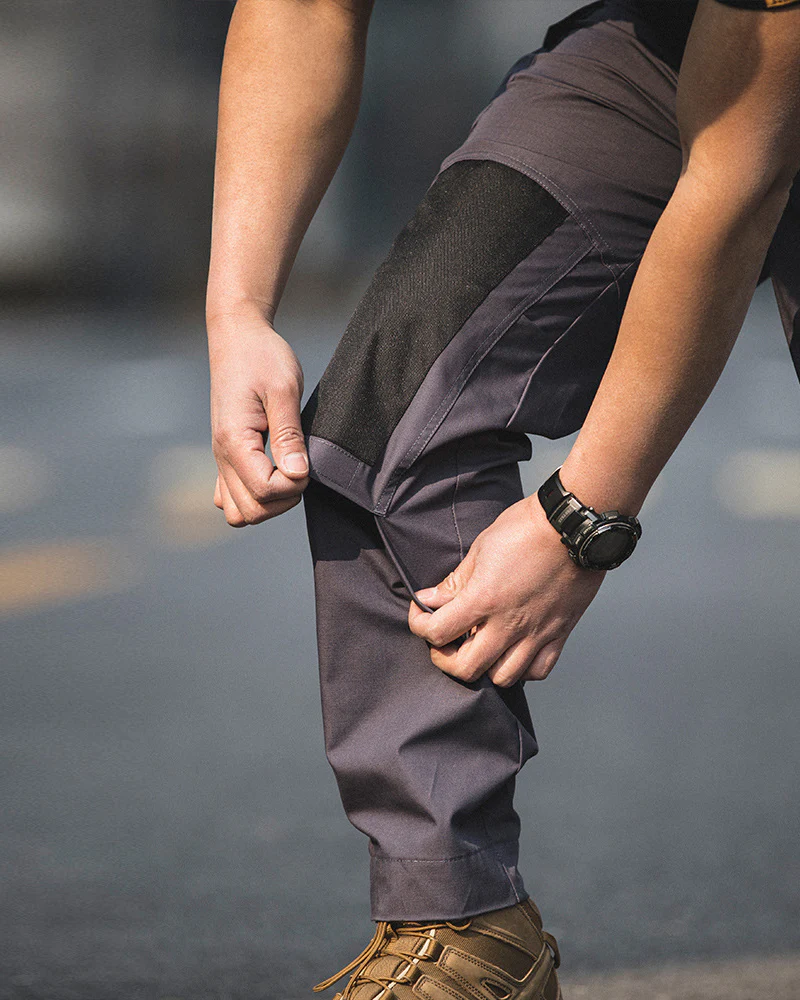Outdoor Waterproof Camo Cargo Pants - Image 8