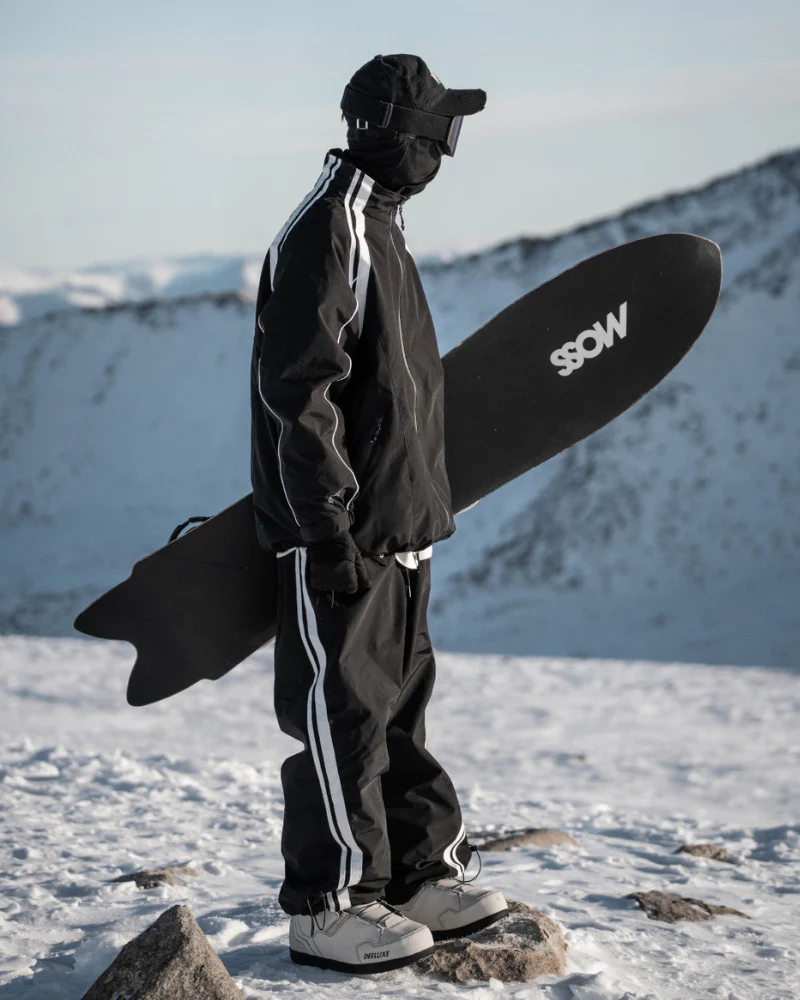 Ski Wear Black Fleece-lined Waterproof Windproof Ski Suit -Unisex - Image 4