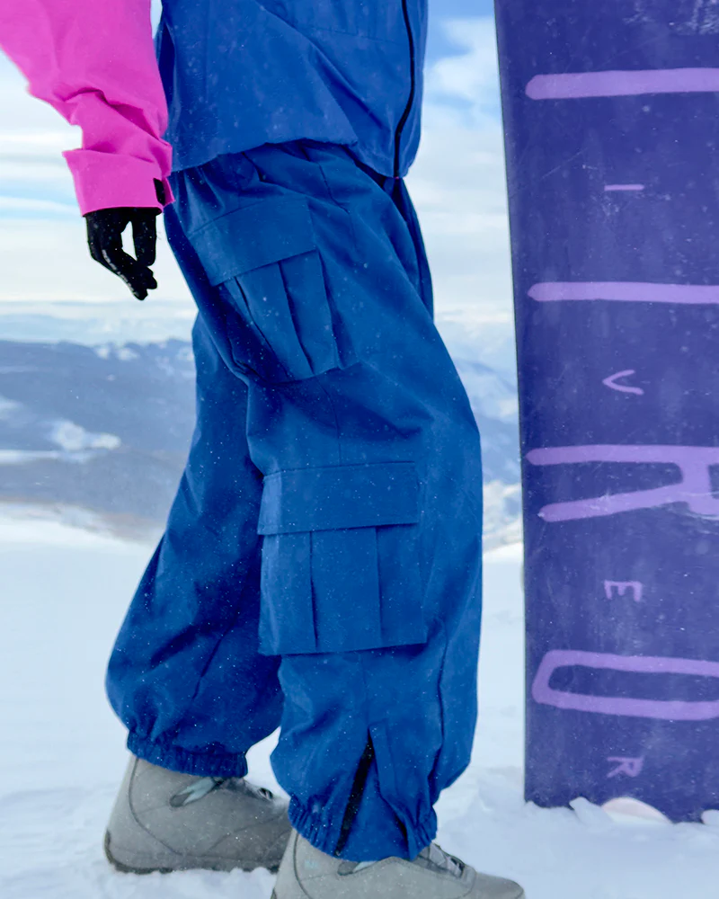 Ski Wear Snow Outfits Baggy Cargo Snow Pants - Unisex - Image 3