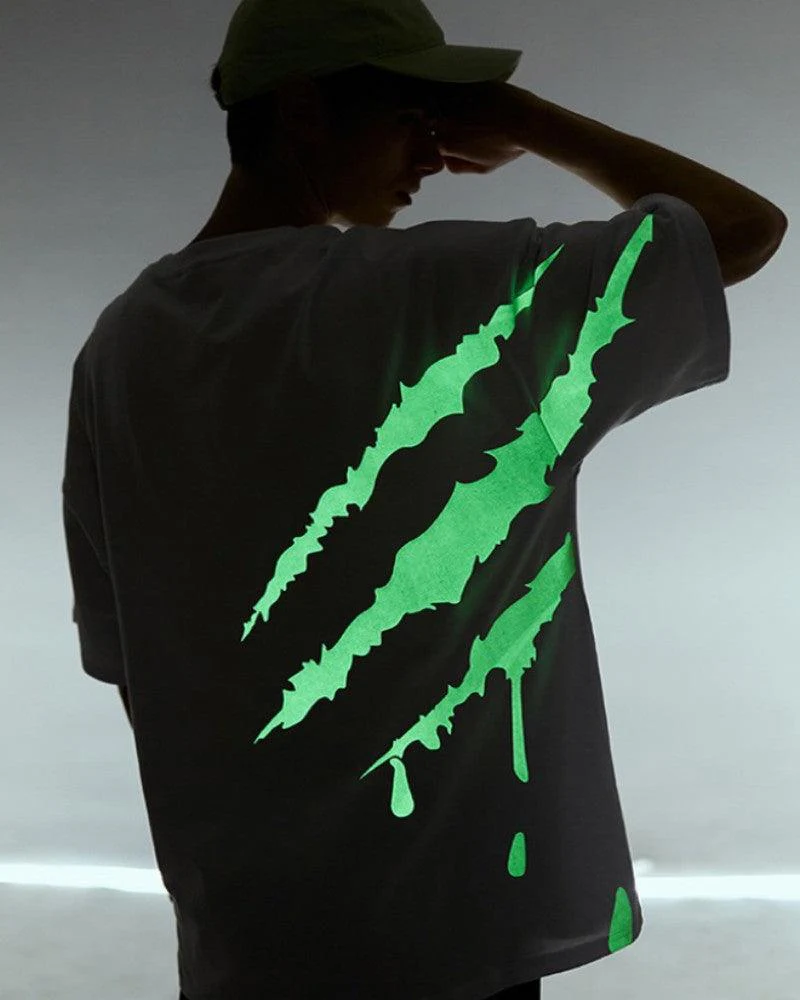 Streetwear Claw Scratches Unisex T-Shirt - Image 9