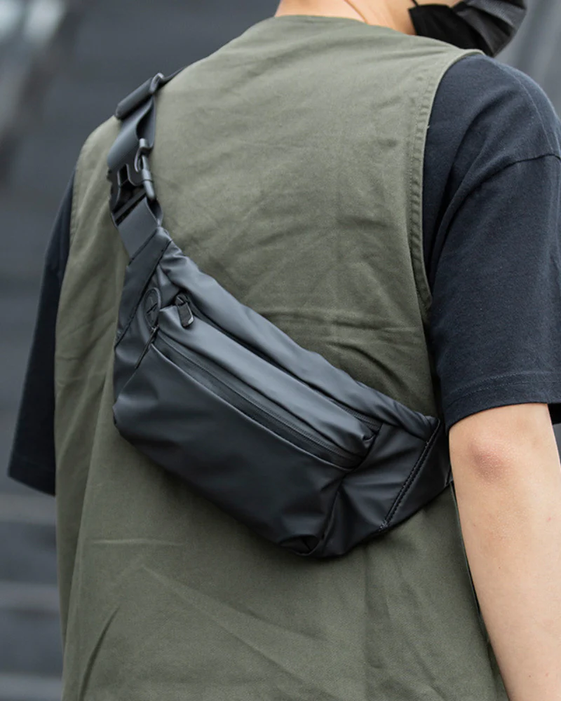 Streetwear Lightweight Sling Chest Bag - Image 4