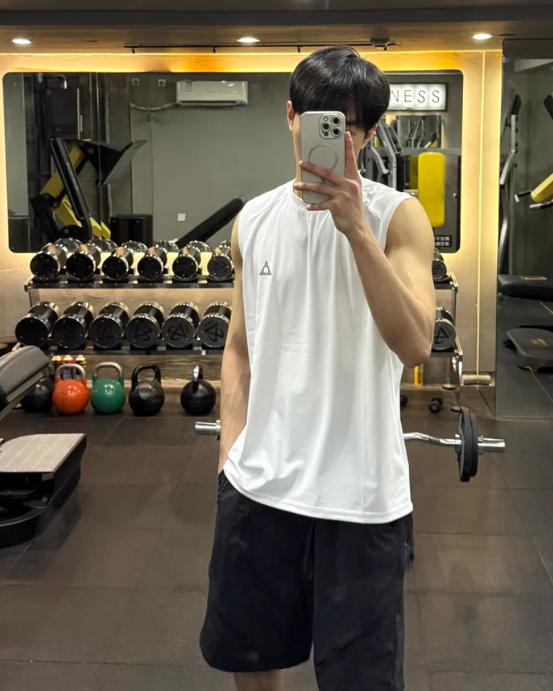 Techwear Summer Cool Mens Sleeveless T-Shirt | Muscle Shirt - Image 11