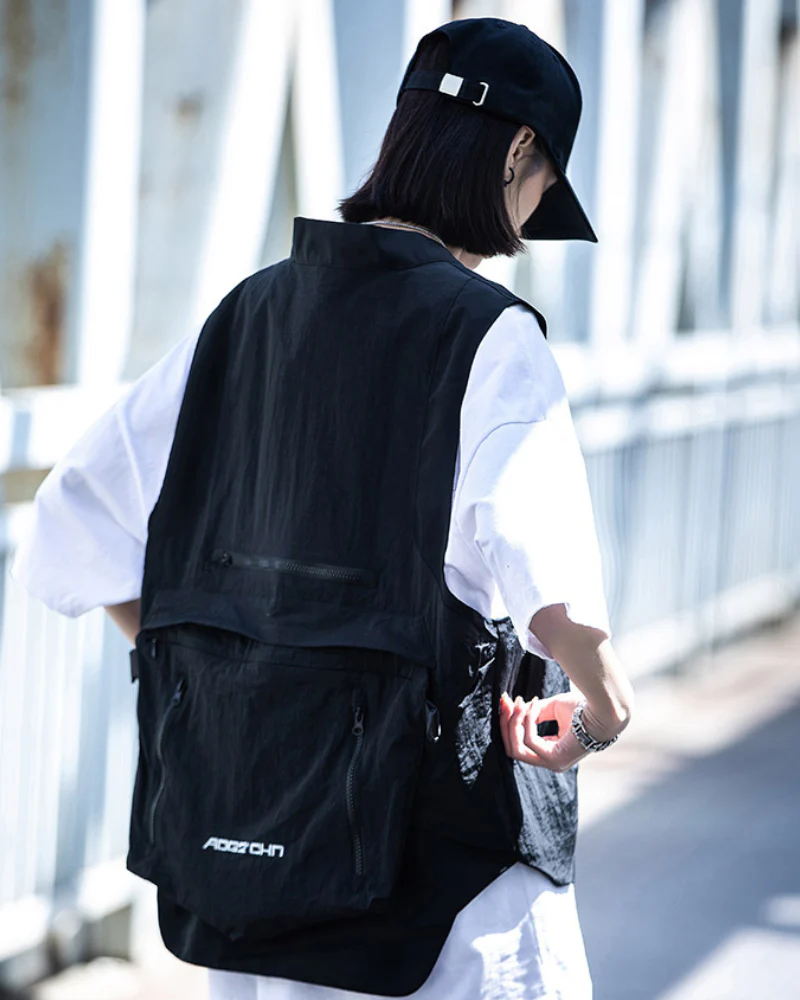 Urban Functional Detachable Backpack Vest - Image 7
