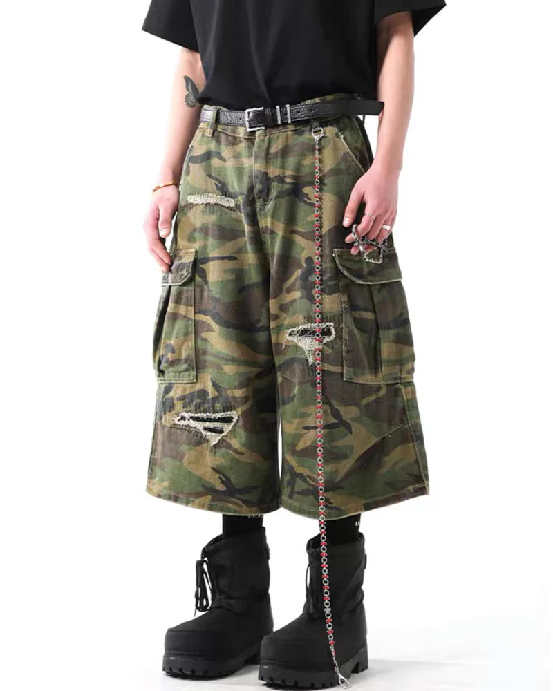 Vintage Distressed Unisex Camo Utility Shorts - Image 5