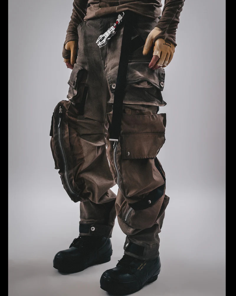 Wasteland Functional 3D Pocket Wide Leg Cargo Pants - Image 2