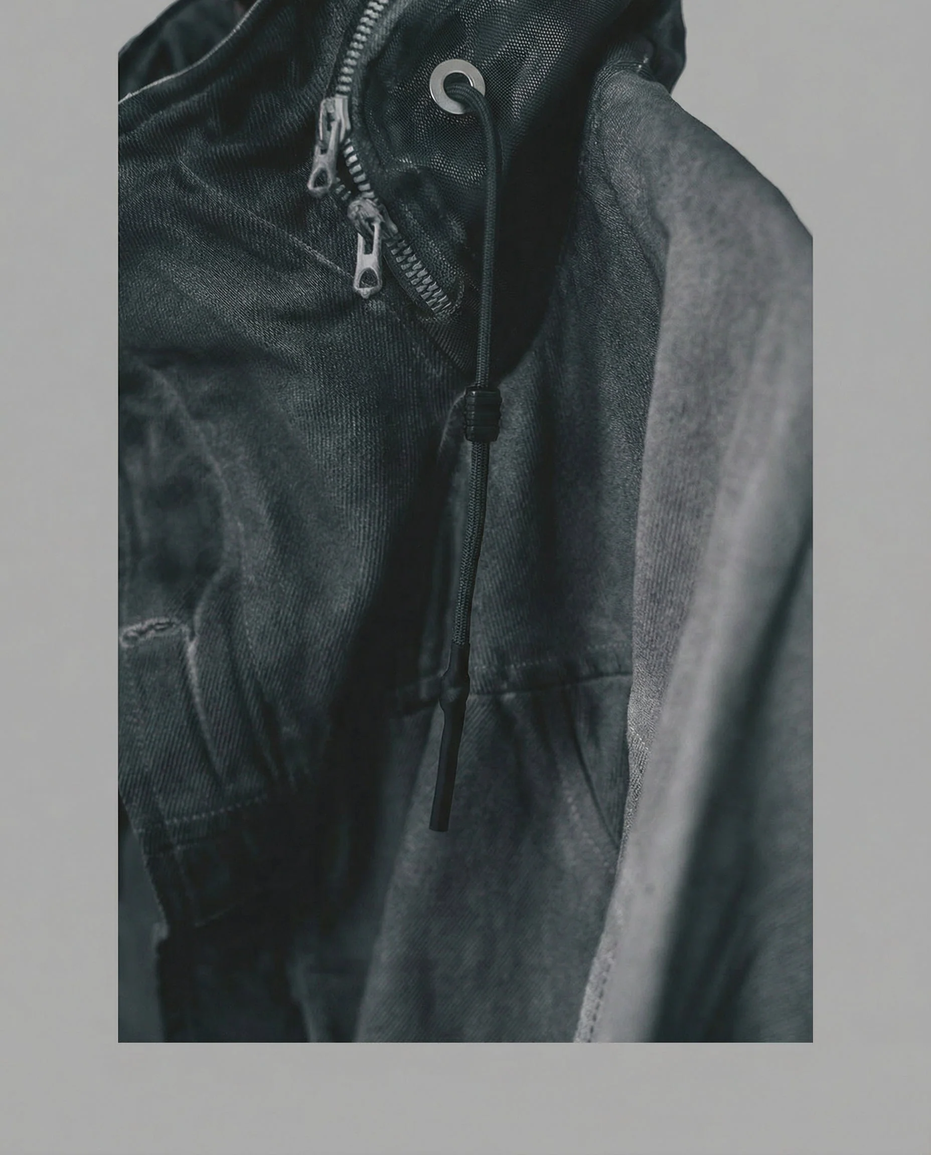 Wasteland-Style Distressed Mecha Flight Hood Jacket - Image 9