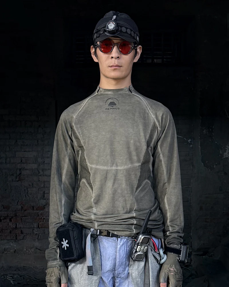 Wasteland Style Stitching washed Long-Sleeved T-Shirt - Image 6