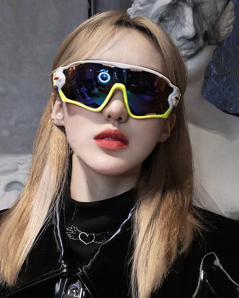 Y2K Cyberpunk Sunglasses - Image 3