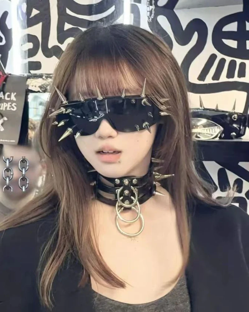 Y2K Rivet Rock Punk Sunglasses - Image 3